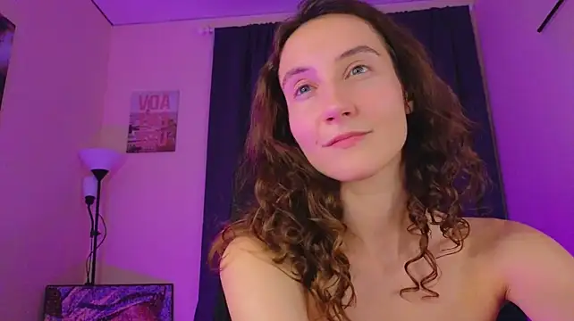laracroftmansion live cam on StripChat