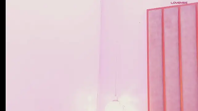 Zoe_Monrow webcam