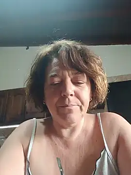 relaxnamaste live cam on StripChat