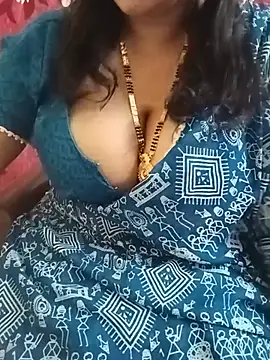 Vidhurani09 live cam on StripChat