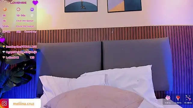 NicolleeEvanss