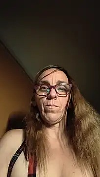 Dettybitch40 Momentaufnahme des Live-Raums auf Stripchat