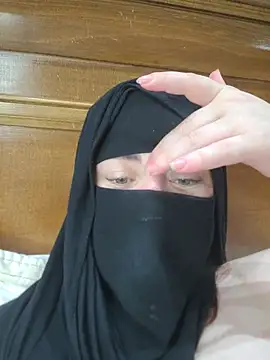 Bisan_sexy