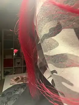 sexymelli18 live cam preview