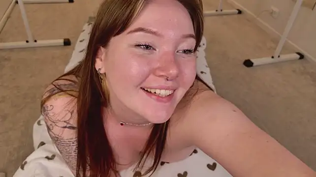 Ash_Hasmy live cam preview