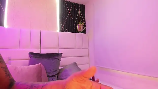 ambar_nyx