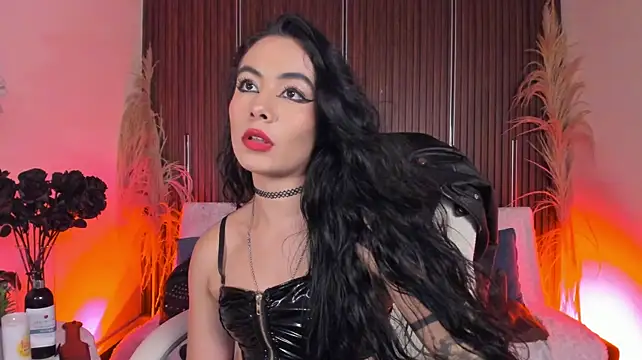 Samaanthaa_ live cam on StripChat