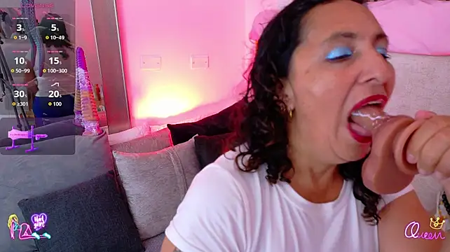 Luna_Naughty1 live cam preview