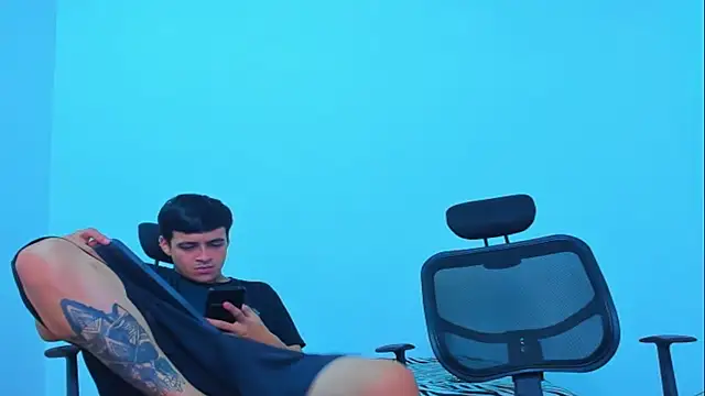Thomas-Wil live cam preview