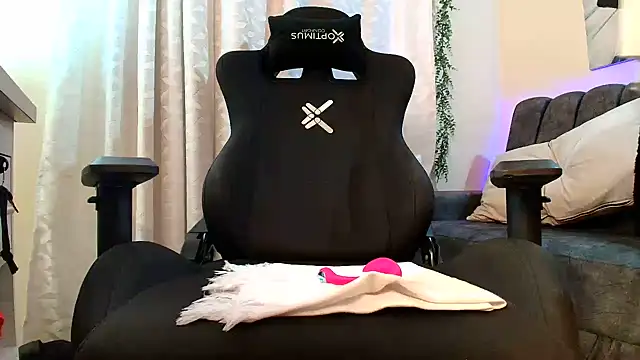 LUCYMILF_SEXY