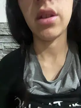 Ninnfa live cam on StripChat