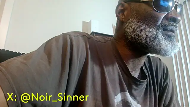 sinnernoir live cam preview