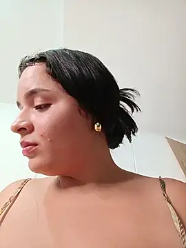 Julieth_hot-69