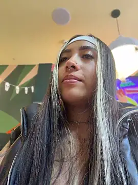 ManuelaVeeleez