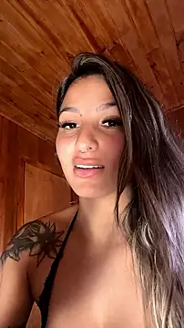 AliceStone19 webcam