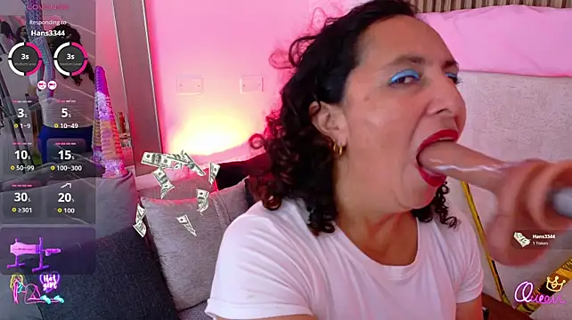 Luna_Naughty1