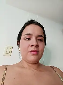 Julieth_hot-69