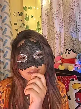 Kiara_97 live cam on StripChat