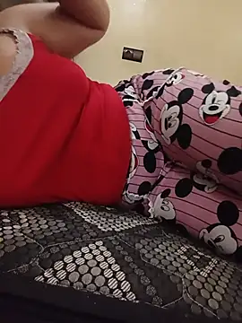 Farah-_nono