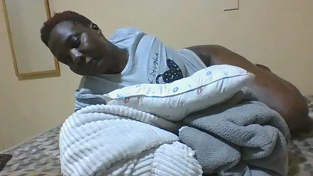 Melanique_ webcam stripchat model stream image