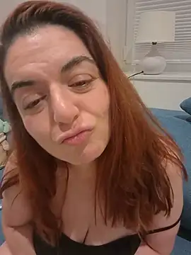MissSubmission live sex cam