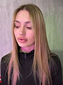 Elizabeth_Tay
