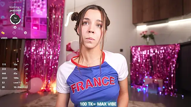 Monika__youthful