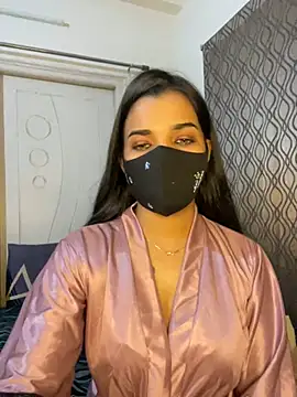 its_ur_flora (F young) - Boobs flash n tease