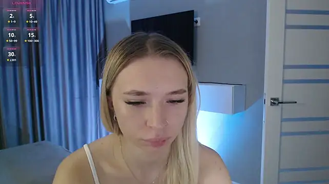 Emily_Hartt