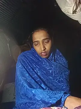 Pinki_thakur_1