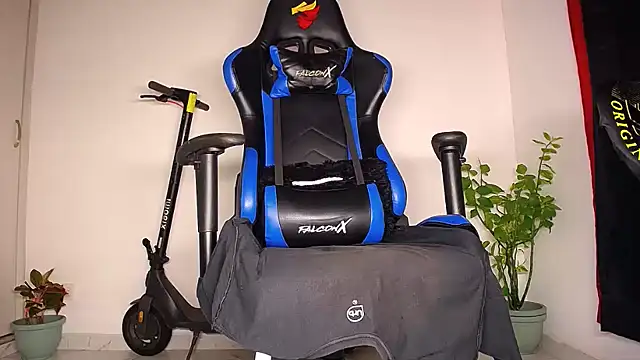 MAXJONES_2