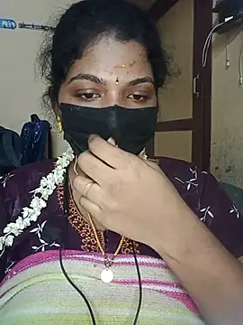 tamilsaisree live sex cam