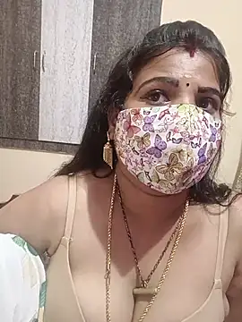 Devi_Tina