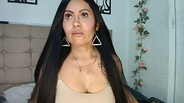 Tania_mature