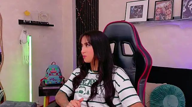 EmmyEvans1
