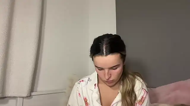 maisiesmithx