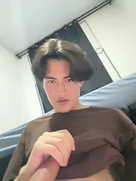 user_uwueyyey (M twink) - Show ass