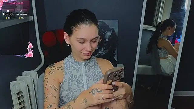 Amanda_Tender live cam on StripChat
