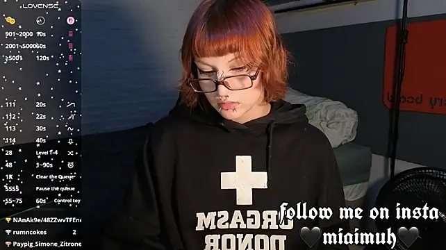 mia__yui (F teen) - MAKE ME WET