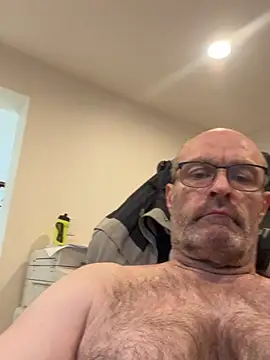 schief6218 (M grandpa) - cum show and maybe rimming