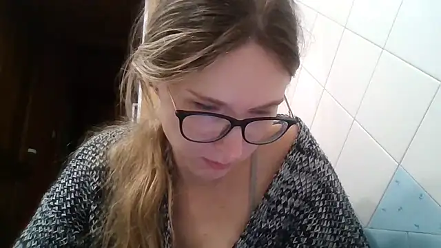 Jugira live cam on StripChat