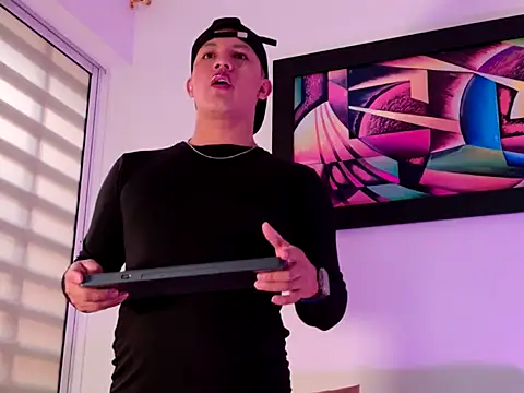 lorenvoss (M young) - Suck dildo
