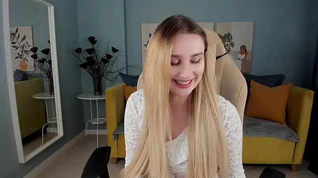 LanaLoon live cam on StripChat