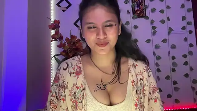 Naira_fit