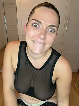 Chloe-ta webcam