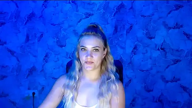 nika_gold1