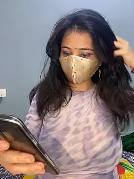 pari8822 (F young) - Boobs suck
