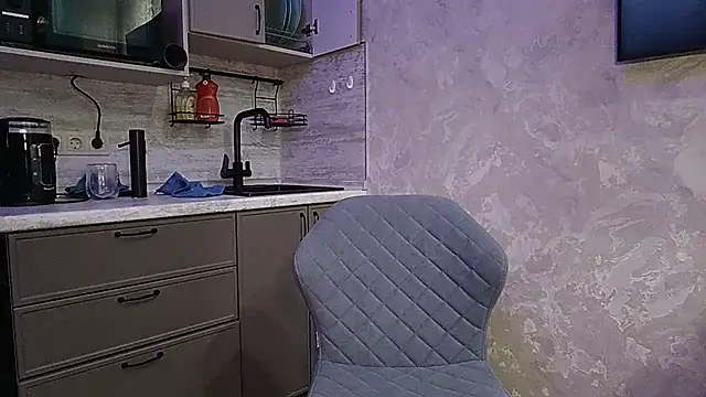 Eliana_Fox_