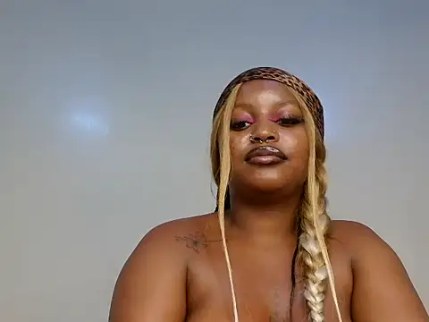 Sexybrii_ live cam preview