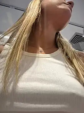 porno webcam Missbella 